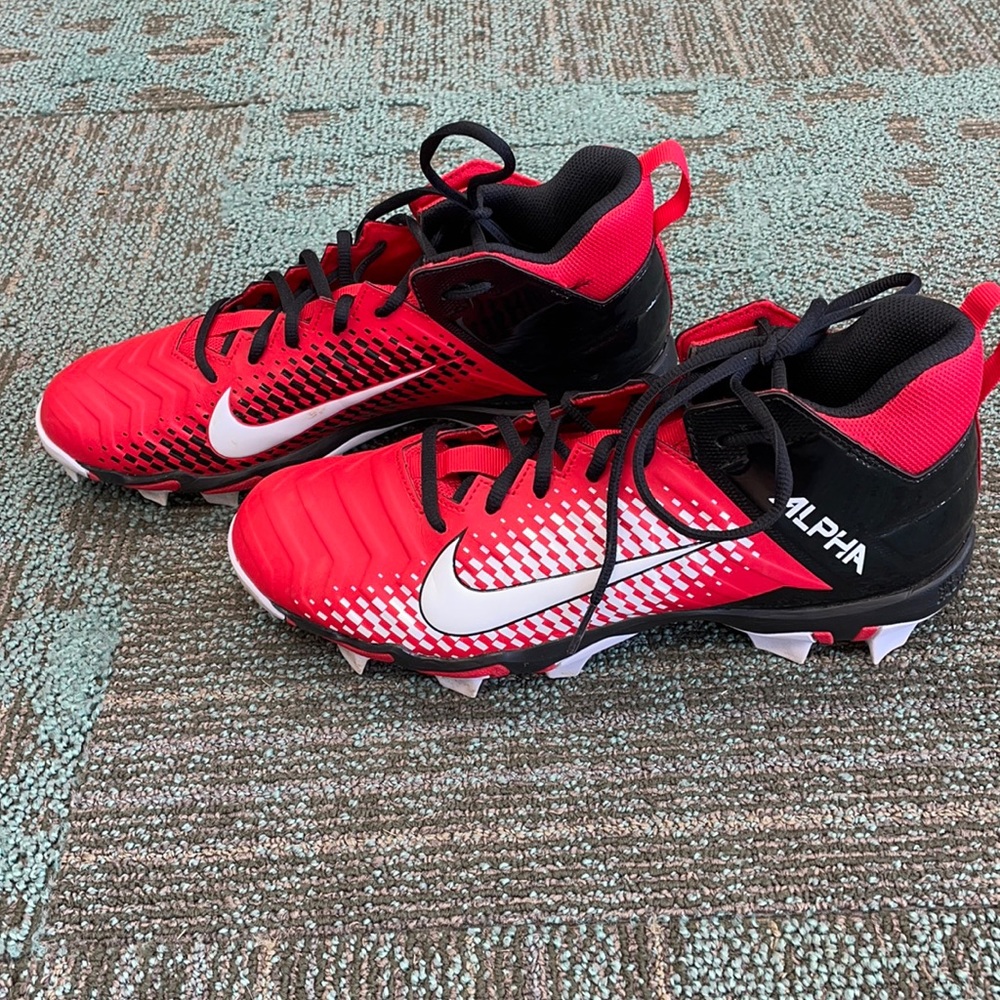 Alpha Nike fast flex shoes cleats